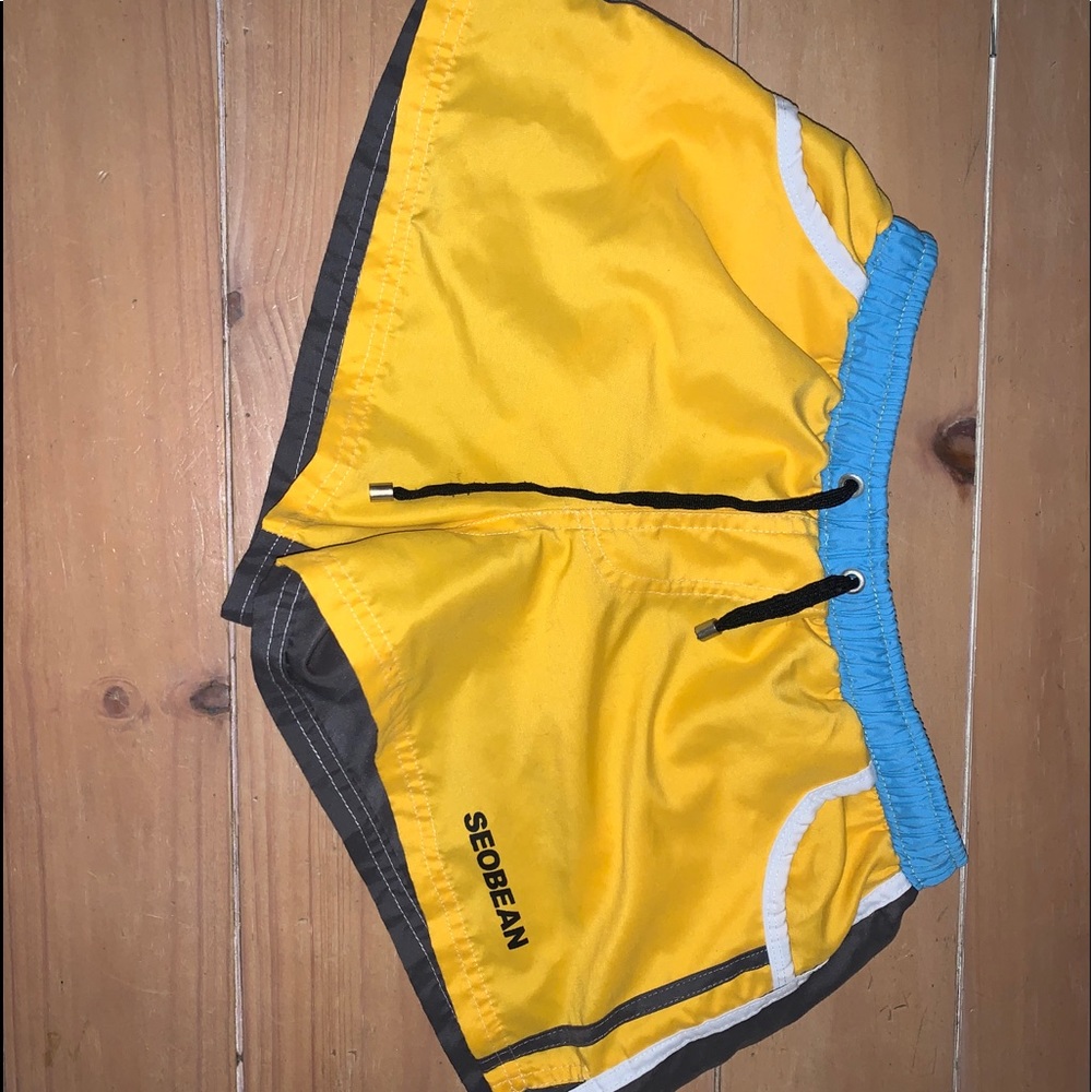 Seobean workout shorts